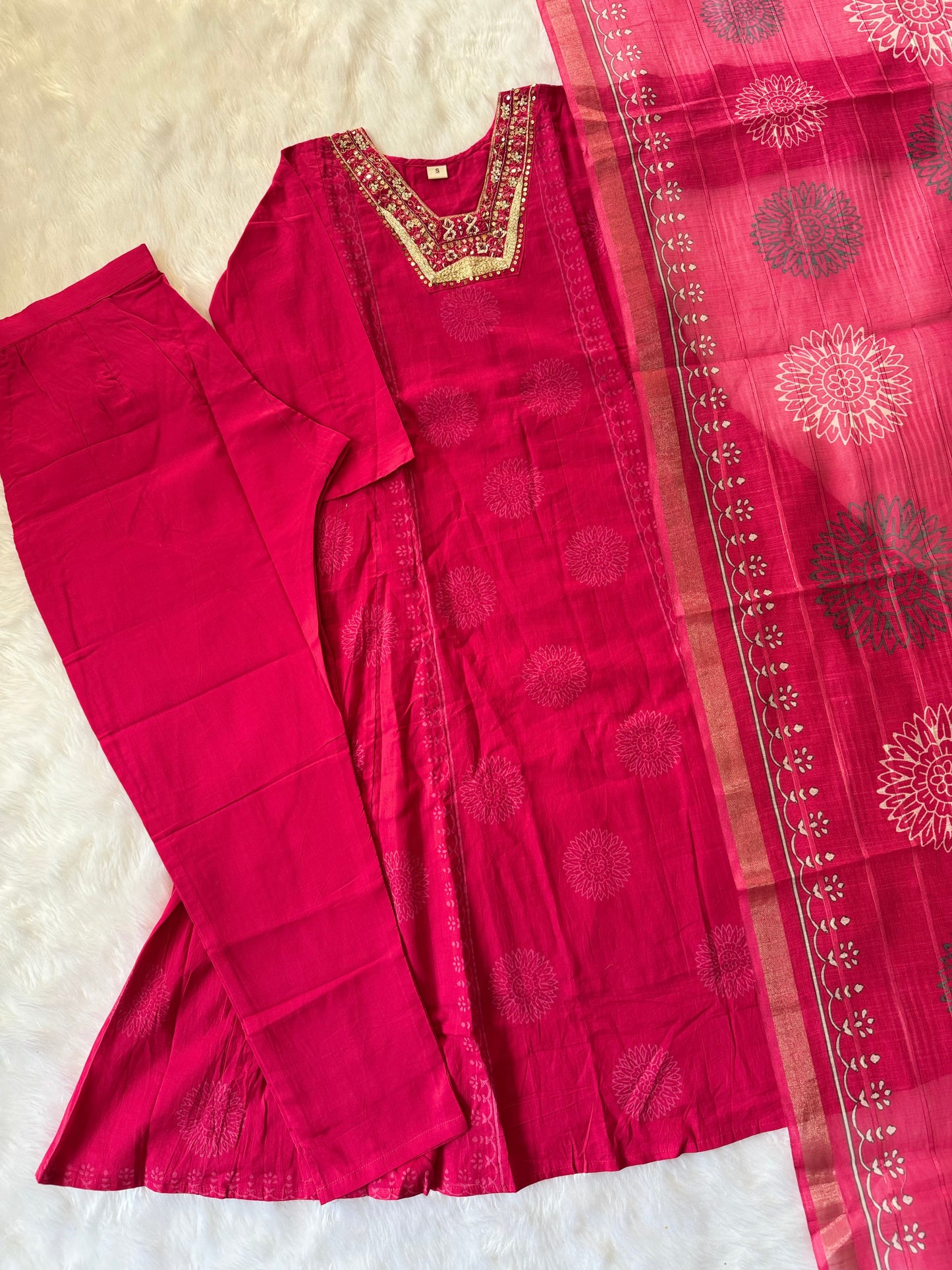 MD-132 Simple cotton article with hend jardoshi work