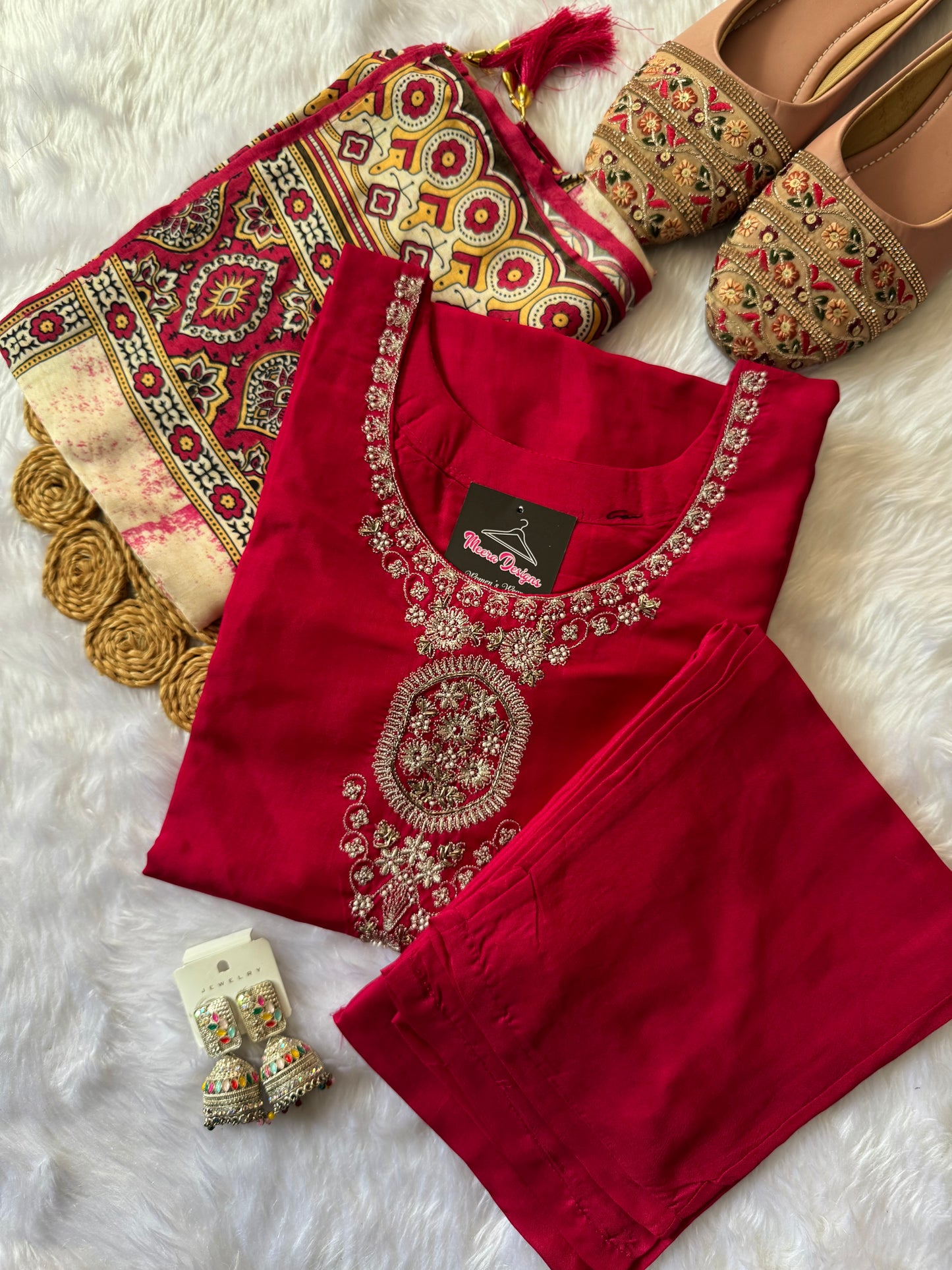 MD-148 pure maslin silk article with hend work