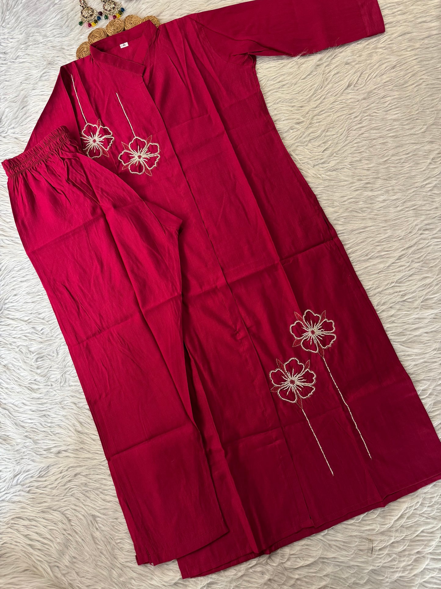 MD-208 "Grace in every stitch – elegant kurta set with delicate floral embroidery 🌸✨"