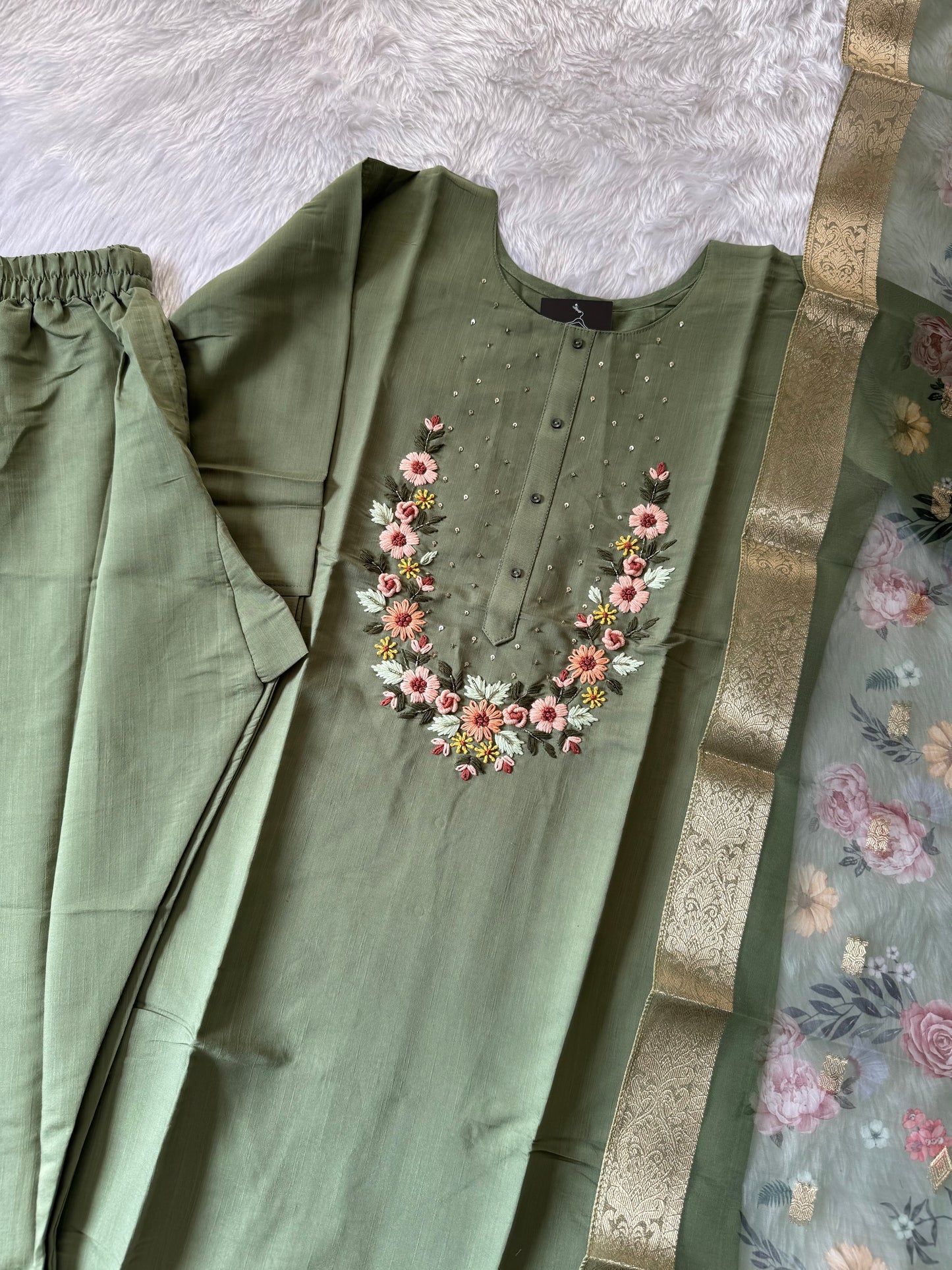 MD-150 Silk Cotton base with hand thread work
