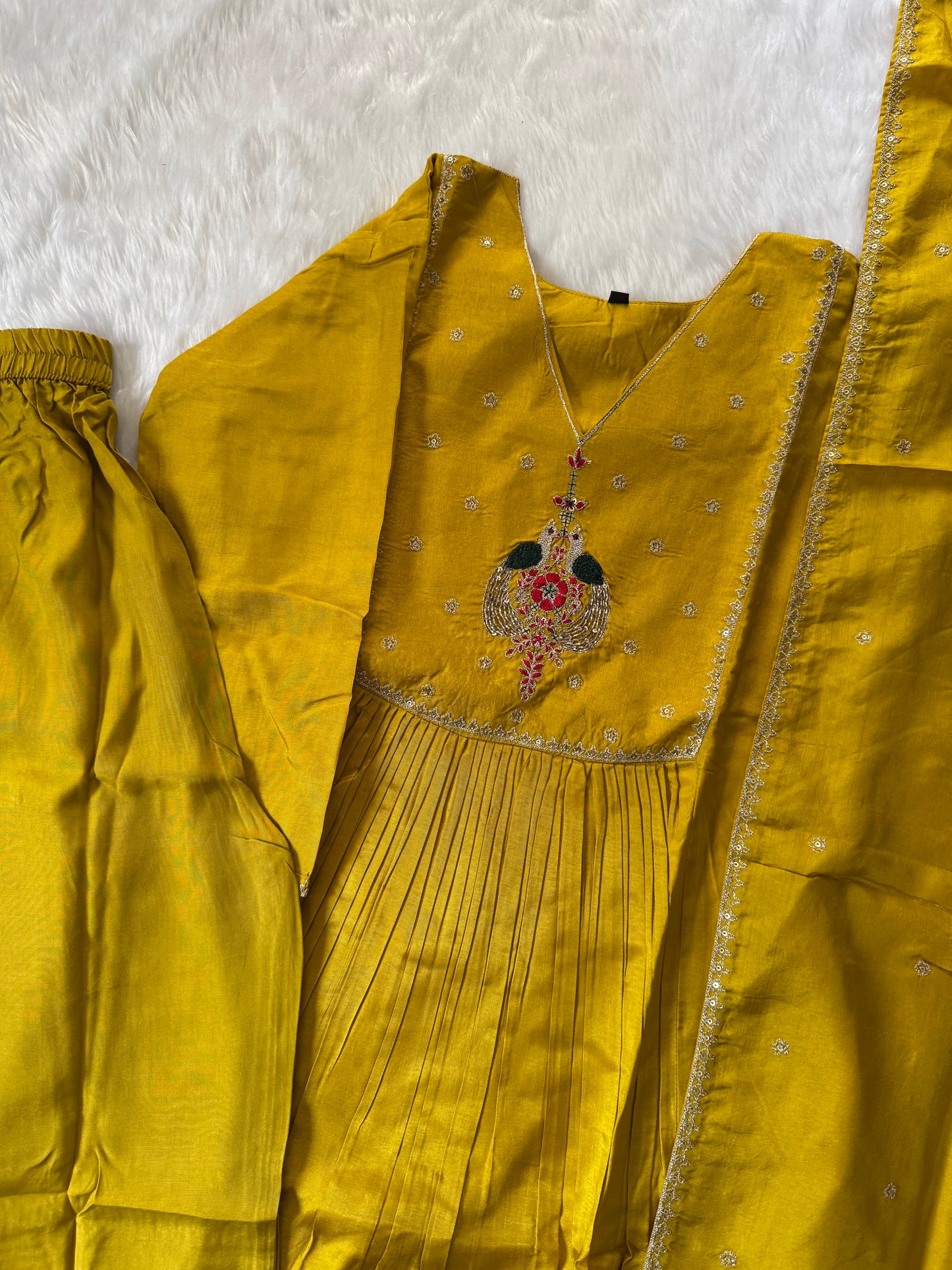 MD-145 Pure Dola silk article with plaza in bottom