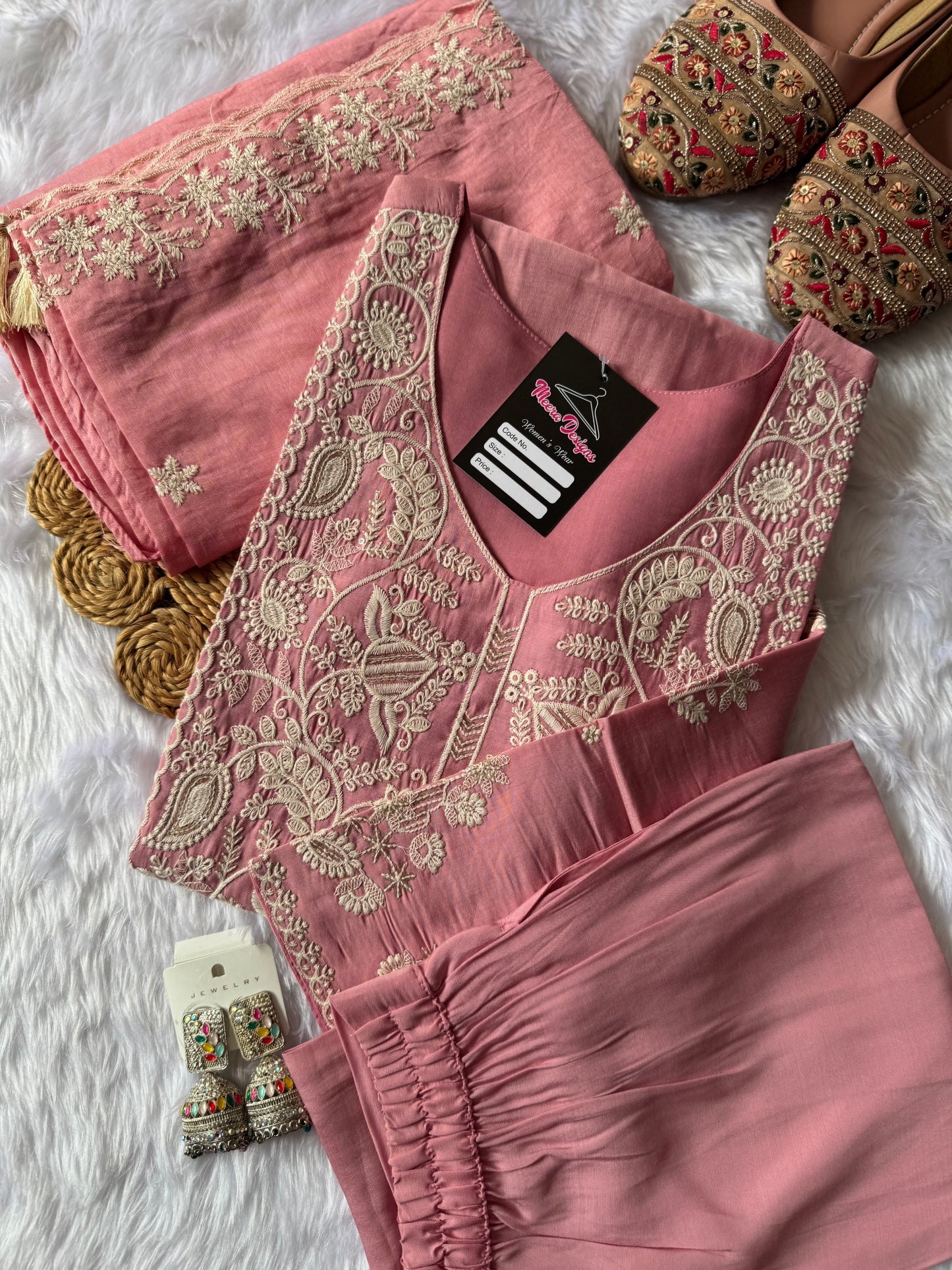 MD-155 Embroidery work article in Romen silk material