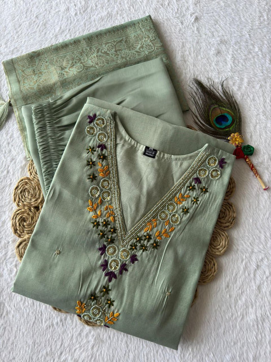 MD-239This sage green ensemble has a lovely, calming aesthetic. The V-neck embroidery and the peacock feather accent suggest a perfect blend of traditional craft and modern elegance.💜💥💫