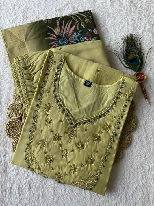 MD-255 Hand-Embellished Zardosi Kurta Set with Digital Floral Dupatta👗❤️