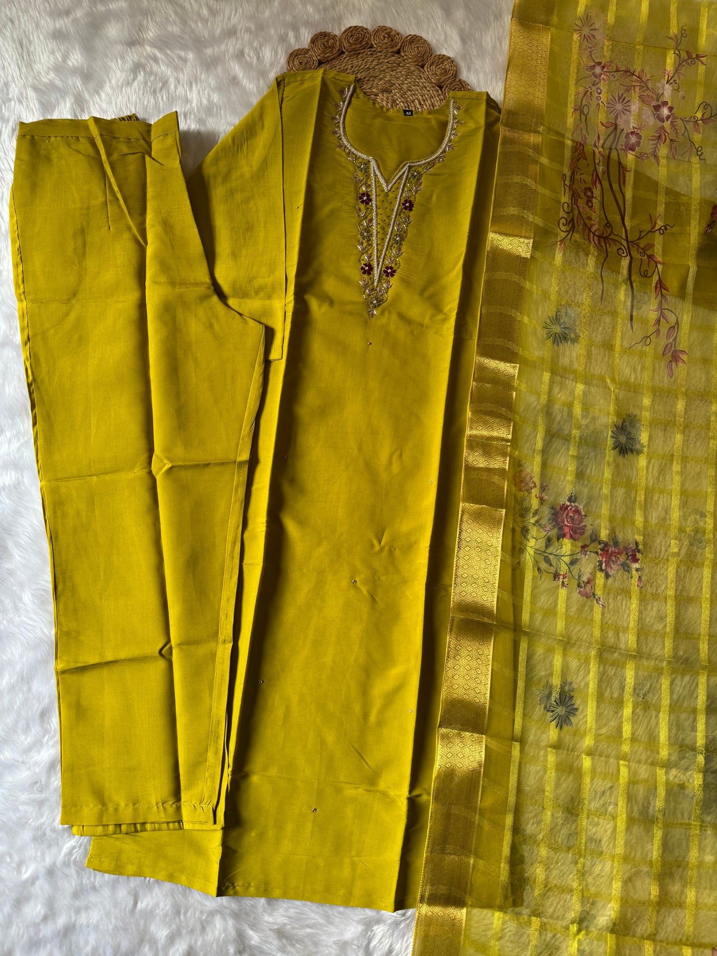 MD-160 premium material pent pair with heavy hendwork