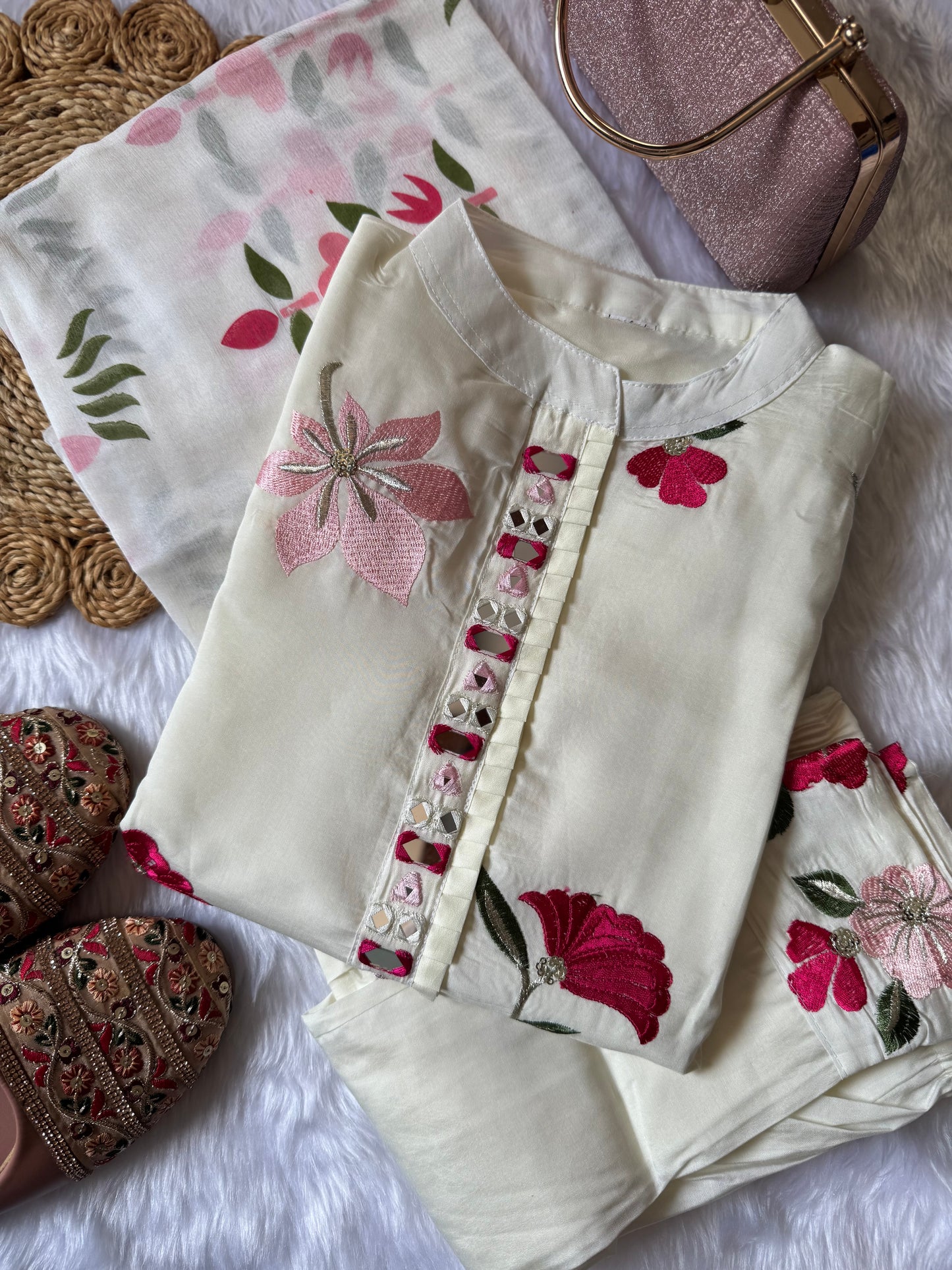 MD-109 pure silk cotton base article with original mirror work
