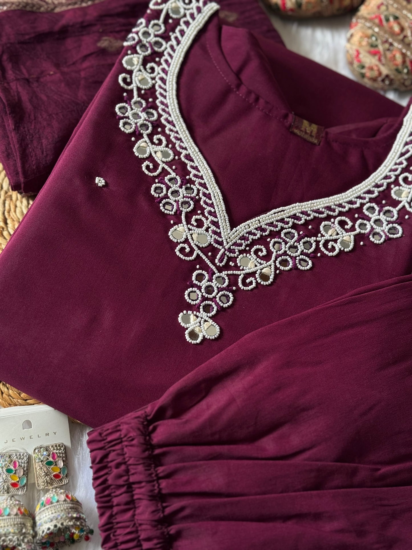 MD-170 Super adorable design with moti hend work