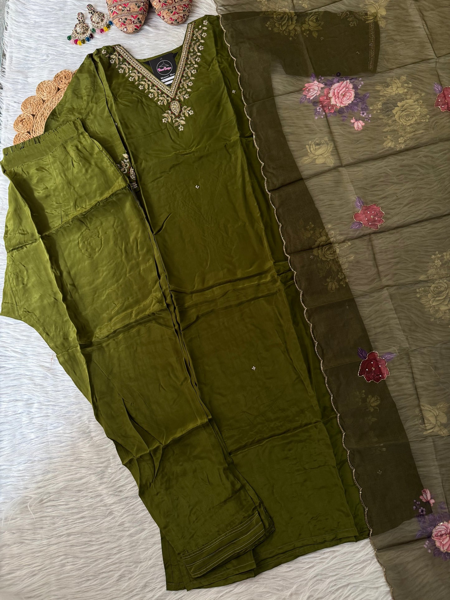 MD-207 "Grace in every detail – an elegant olive green ensemble with delicate embroidery, paired with a floral dupatta for a timeless ethnic charm. 🌿✨"