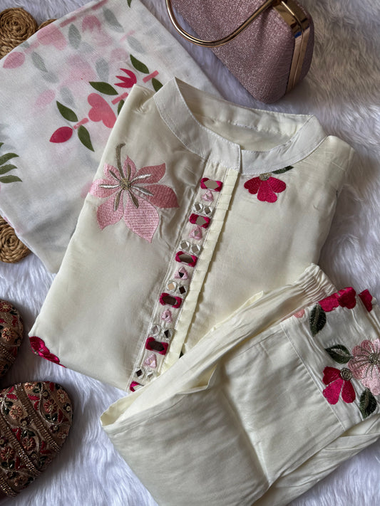 MD-109 pure silk cotton base article with original mirror work