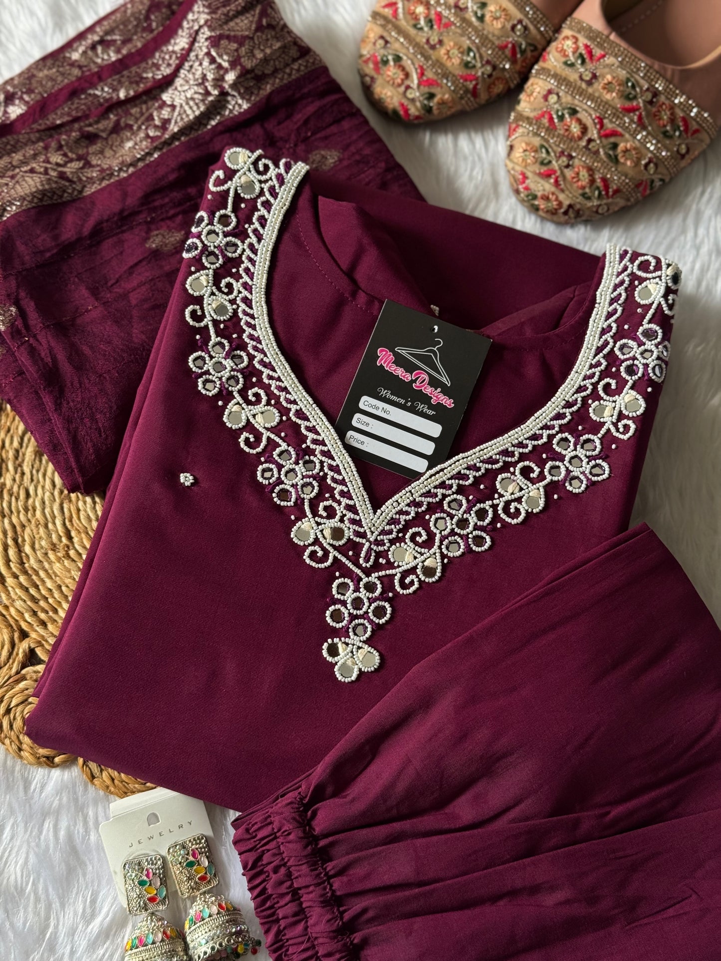 MD-170 Super adorable design with moti hend work