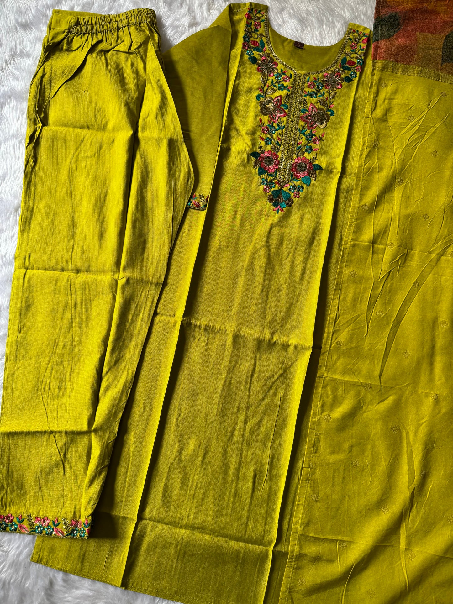 MD-185 Brighten up your ethnic wardrobe with this vibrant 3 Colour kurta set, adorned with intricate floral embroidery on the neckline — a perfect blend of elegance and tradition! 🌼✨