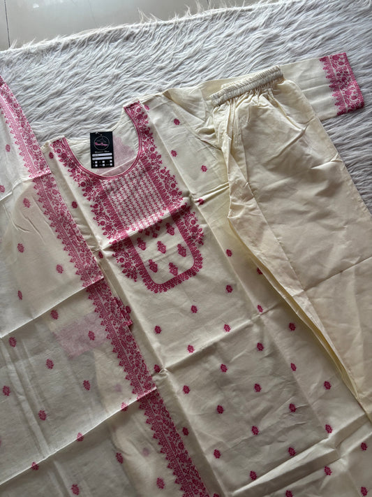 MD-259 "Timeless elegance in every thread. ✨ Embracing the beauty of traditional craftsmanship with this stunning cream and pink ensemble. Perfect for those special moments that deserve a touch of grace."