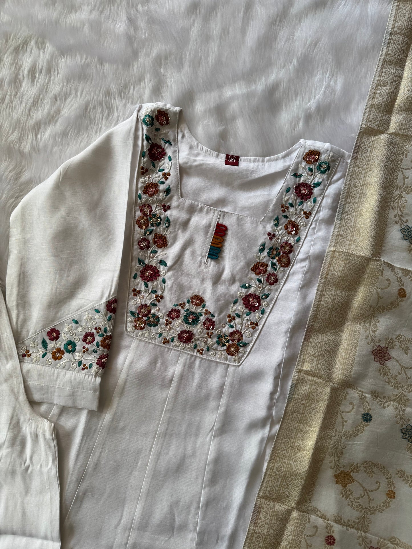 Code :- 102  Pure romen silk classic article with hend work