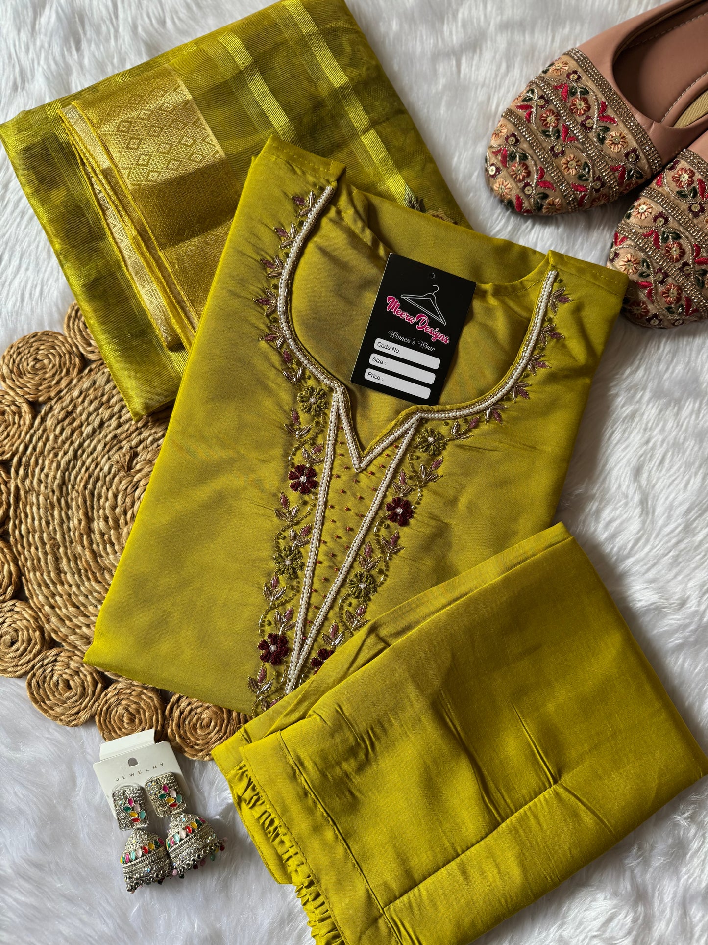 MD-160 premium material pent pair with heavy hendwork