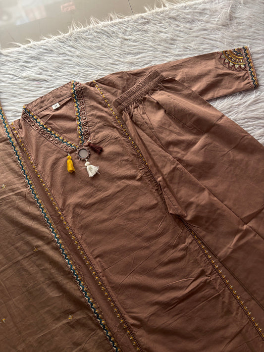 MD-251 "Effortless elegance in every thread. This co-ord set features intricate embroidery and delicate tassel details, making it a perfect blend of comfort and traditional charm. ✨"