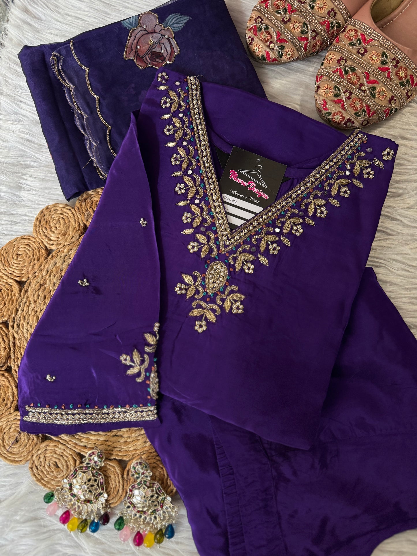 MD-207 "Grace in every detail – an elegant olive green ensemble with delicate embroidery, paired with a floral dupatta for a timeless ethnic charm. 🌿✨"