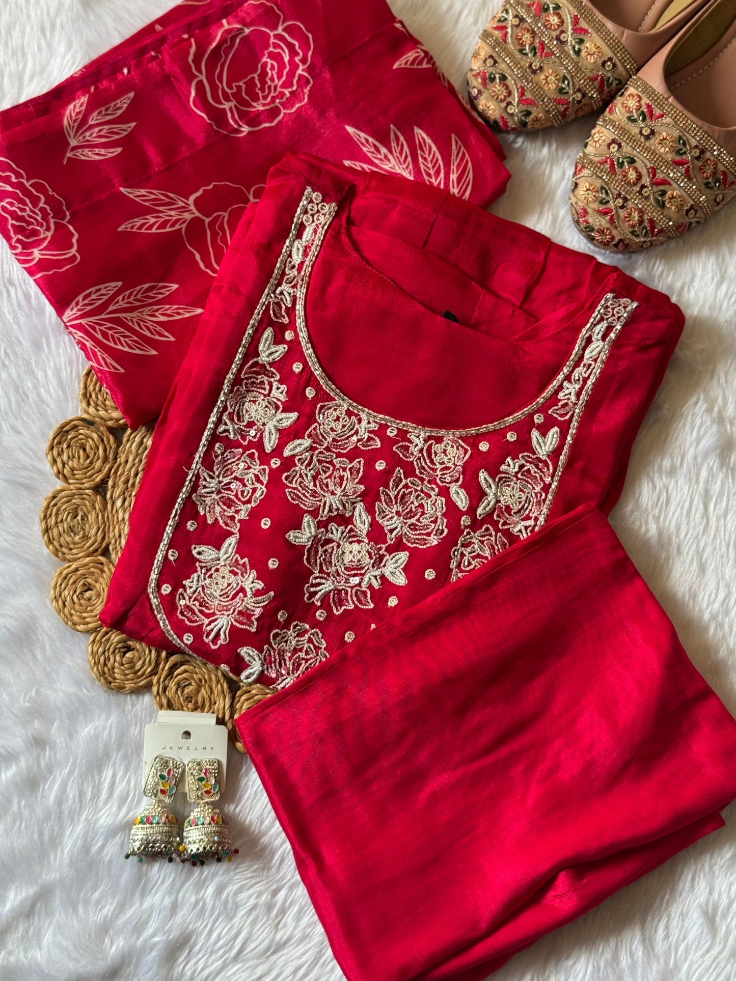 MD-108 pure natural crepe base article with super soft dupatta