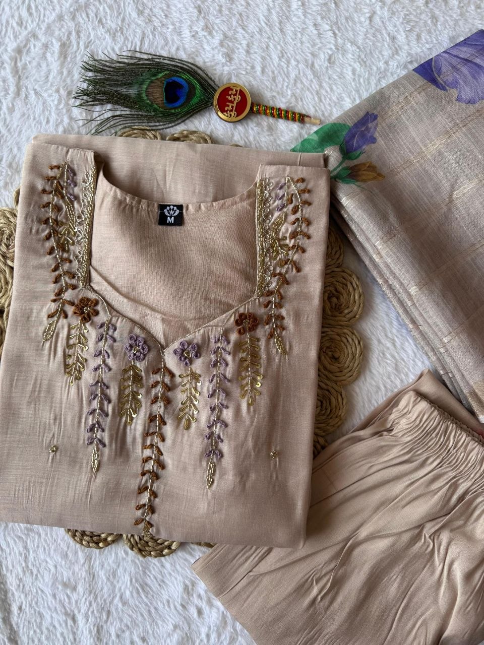 MD-222 That is a lovely set. Based on the elegant embroidery and the subtle, earthy tones, here are a few title options depending on where you plan to use them 💫❤️ 

Elegant & Descriptive